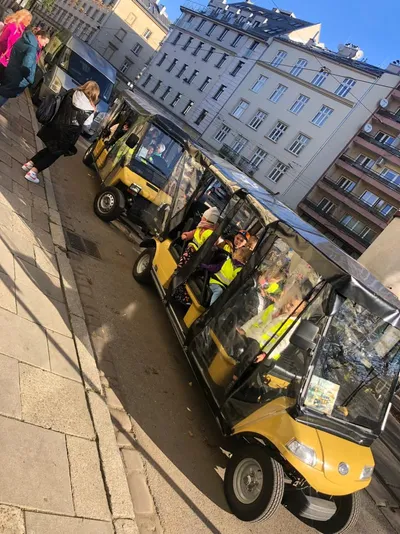 Cart tour guests Kraków