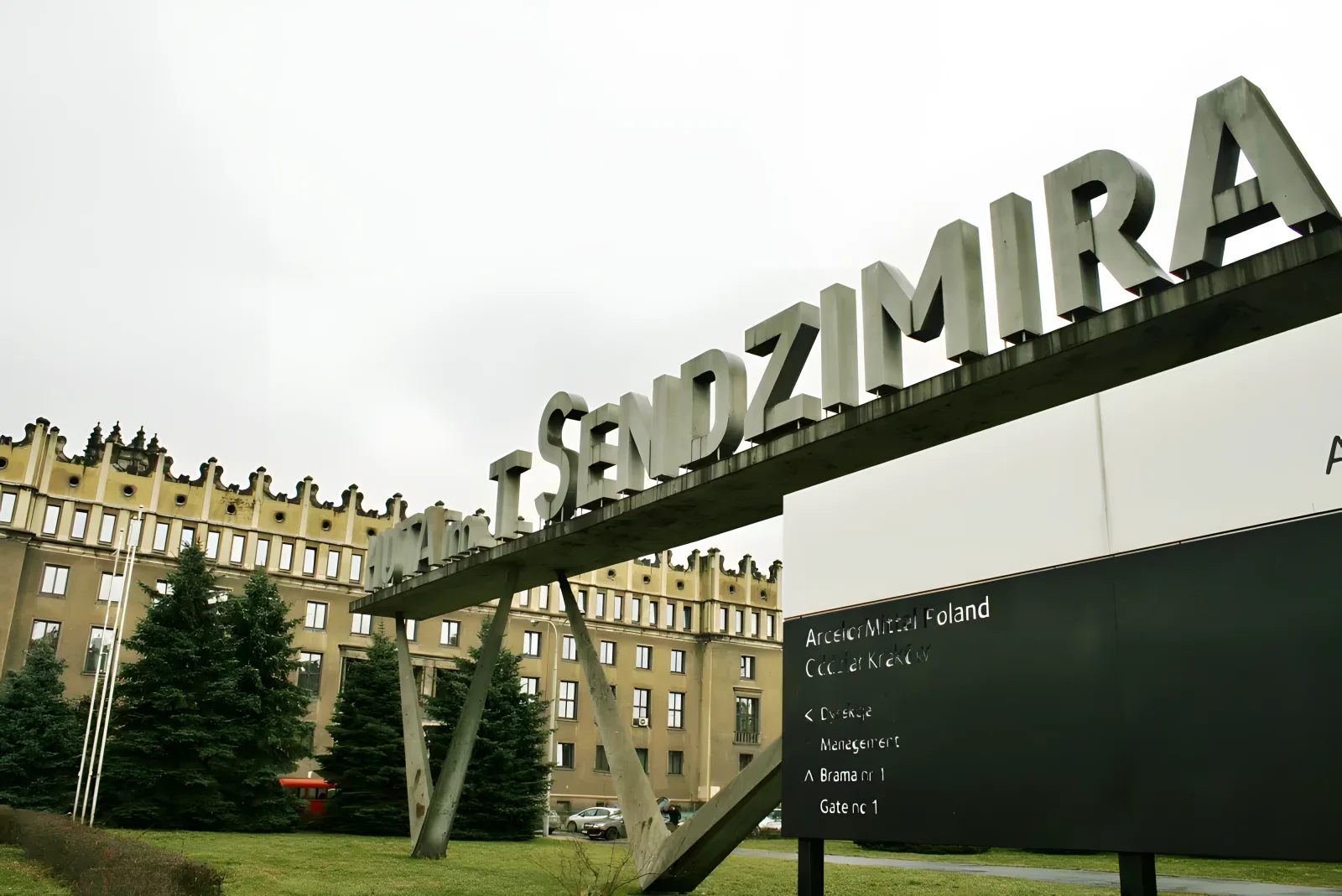 Nowa Huta Krakow: What to See, History & Visitor Guide