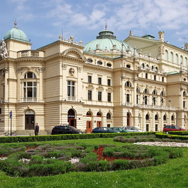 Juliusz Słowacki Theatre in Krakow: tour tickets and history